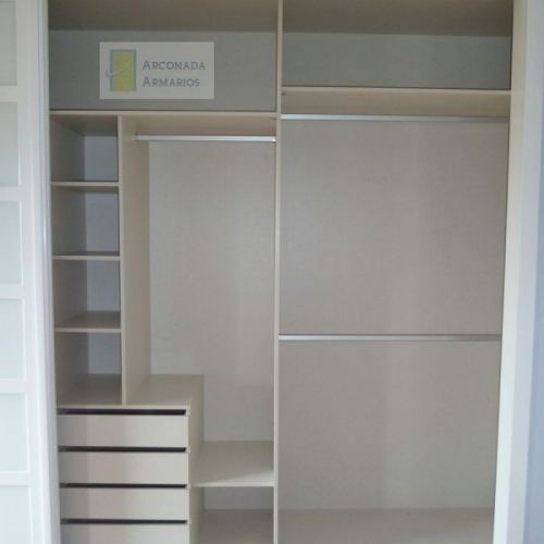 ARMARIO 110D