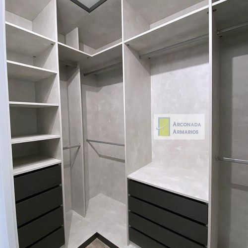 VESTIDOR 22