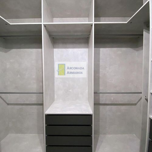 VESTIDOR 22B