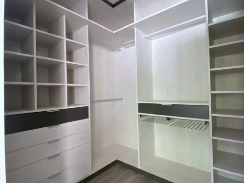 VESTIDOR 34B