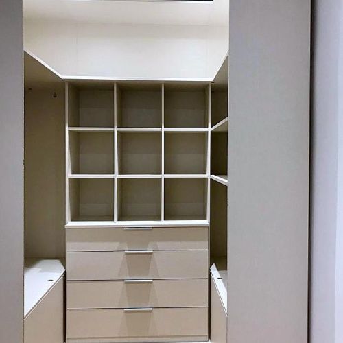 VESTIDOR 8B