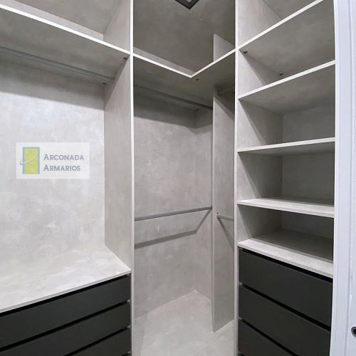VESTIDOR 22C